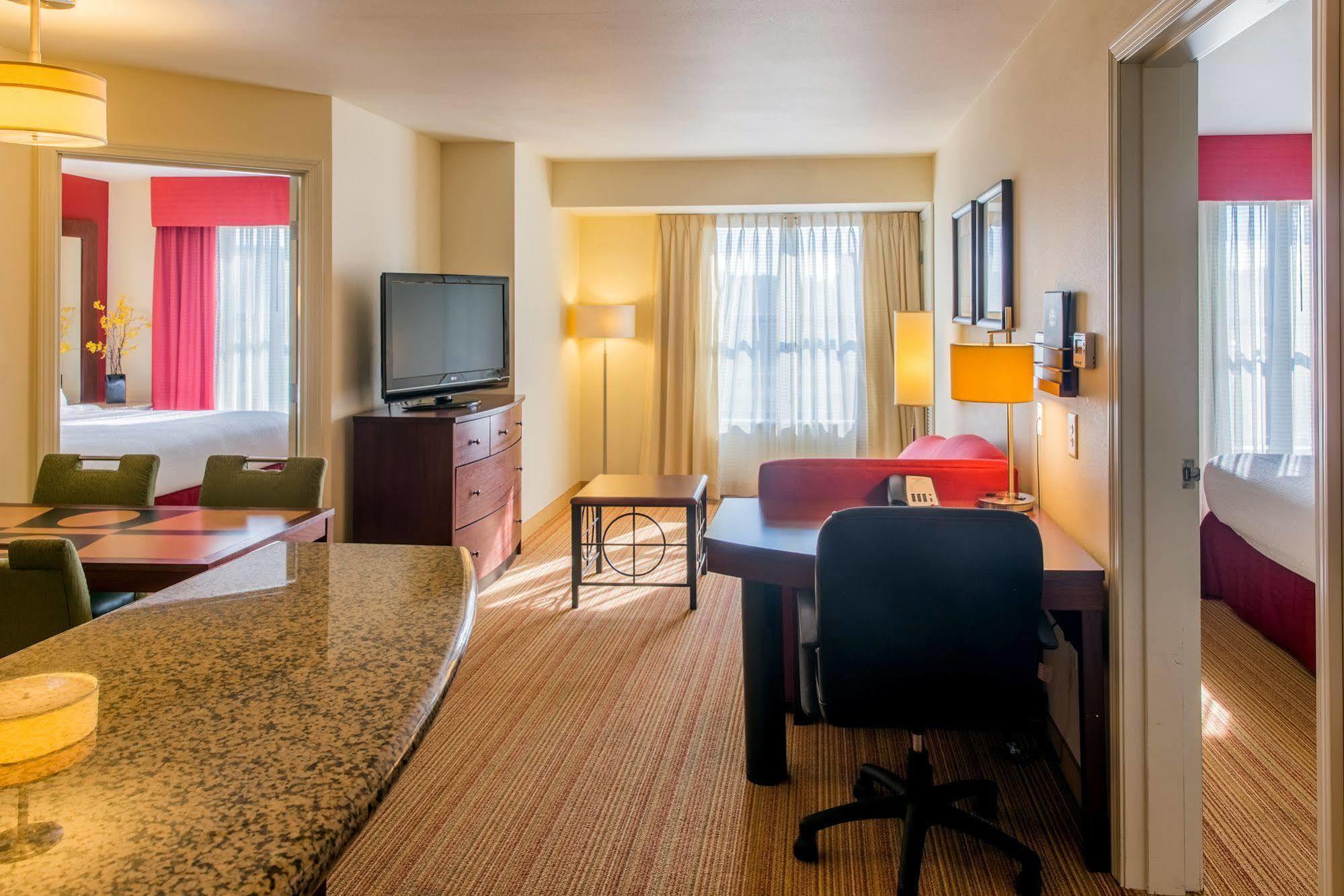 Residence Inn Lexington Keeneland/Airport Екстер'єр фото